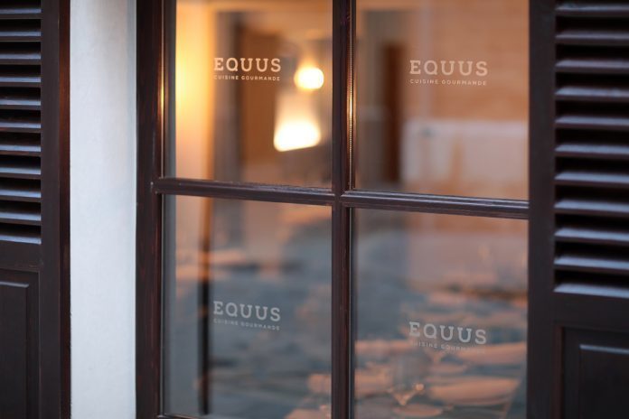 equus ventana