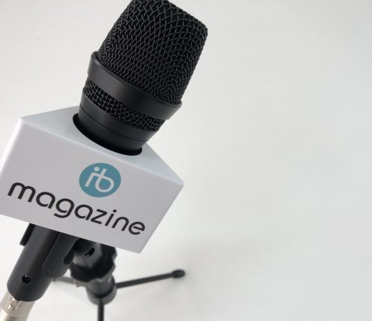 Día Mundial de la Radio ib magazine micrófono