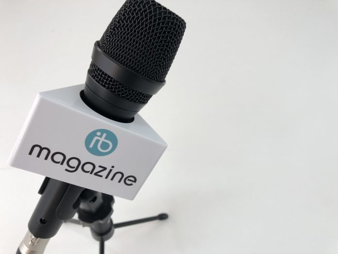 ib magazine micrófono