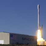 SPACE X COHETE