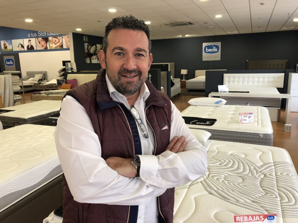 tiendas beds