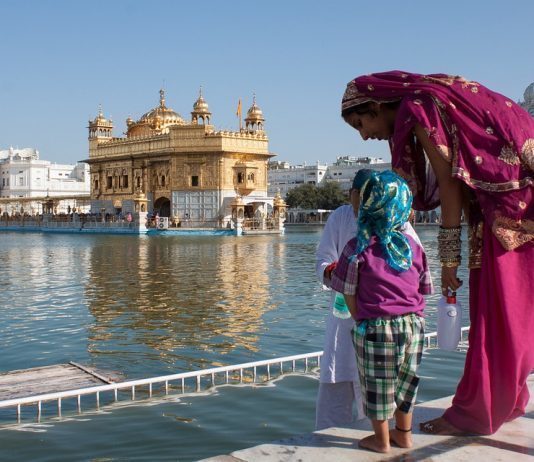 Templo de oro en La India