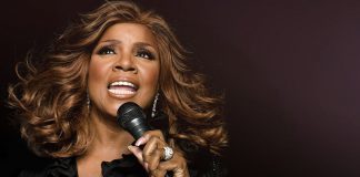 GLORIA GAYNOR