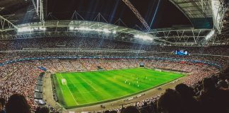 La liga espía usando tu móvil
