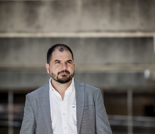 Manuel Moreno, fundador de TreceBits, publica ‘La enciclopedia del community manager’