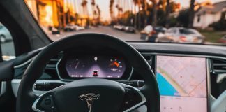 Taxis autónomos de Tesla