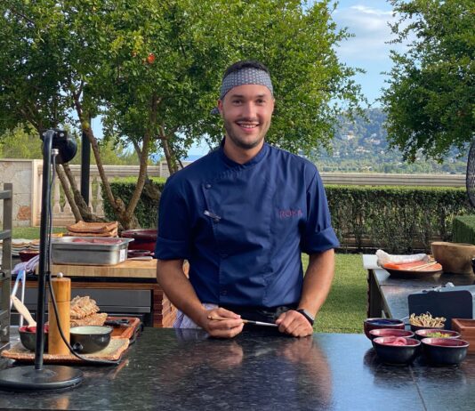 Blai Vallbona, mallorquín en el japonés de fama mundial Roka