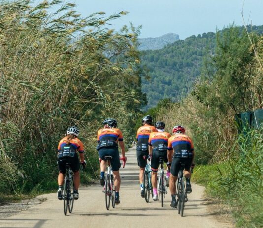 Port Adriano colabora en la 6 Points Cycling Challenges