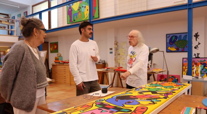 «Dos mestres, una amistat”. Art i futbol es donen la mà a Artà: Gustavo i Abdón Prats protagonitzen una trobada única