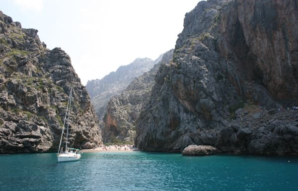 Vuelta a la isla a tu aire: la forma más libre de descubrir la Mallorca más auténtica